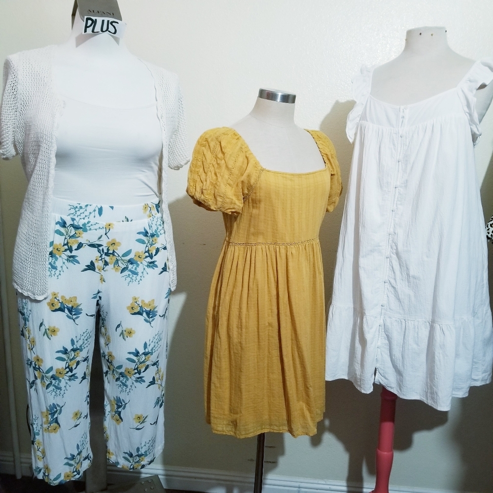 Shop these items in my closet! Like an item? Send me your Offer! - Picture 10 of 16